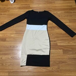 Bozzolo Black and Cream Long Sleeve Dress